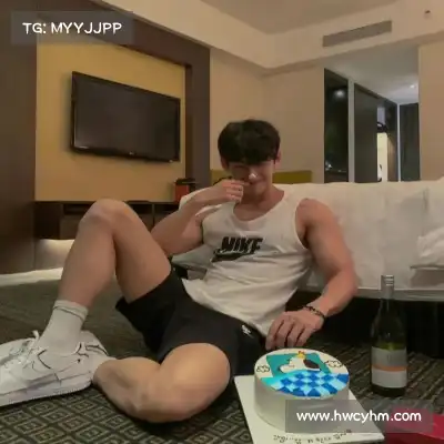 束启万